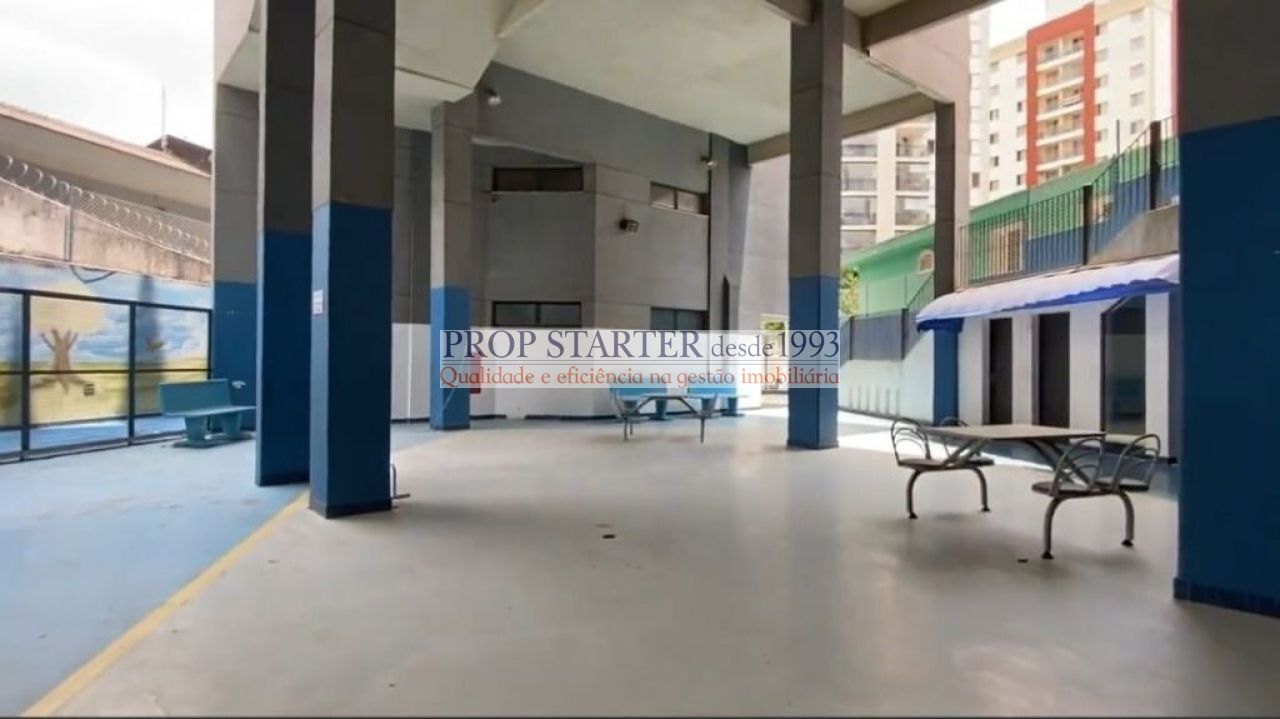 Prédio para Venda - Vila Gomes