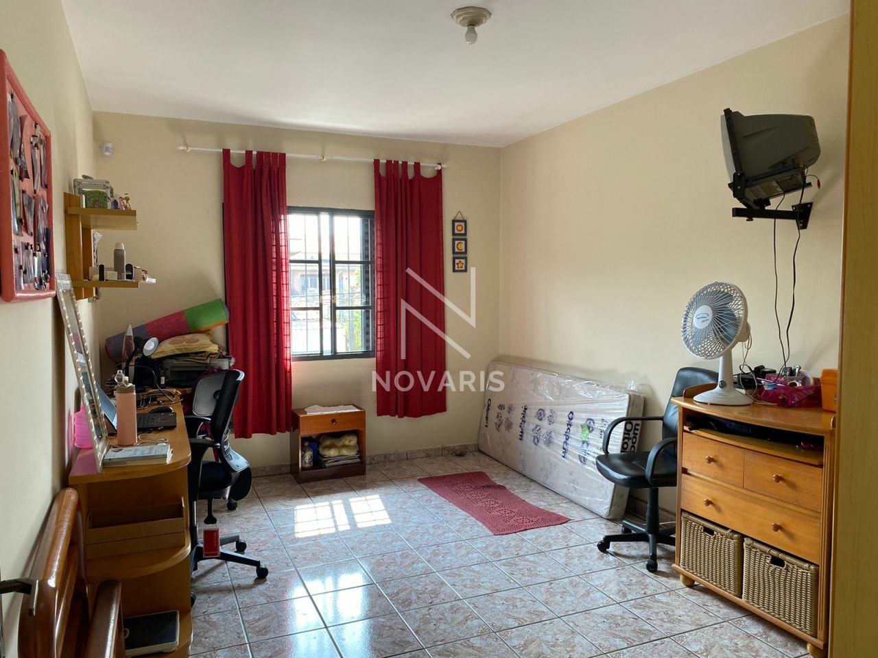 Sobrado para Venda - JARDIM ERNESTINA