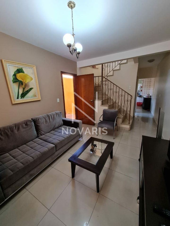 Casa Assobradada para Venda - JARDIM SÃO LUÍS
