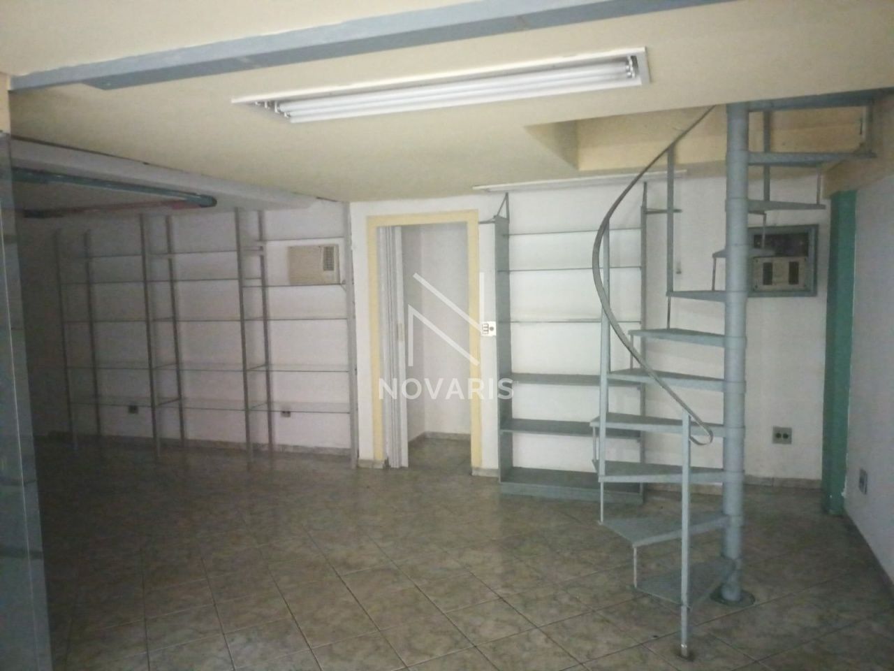 Imóvel Comercial para Venda - SANTO AMARO