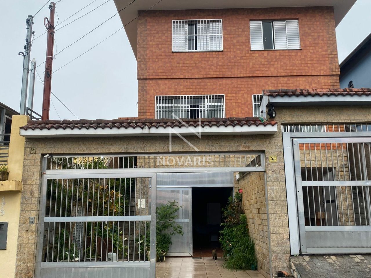 Sobrado para Venda - PARQUE ALVES DE LIMA