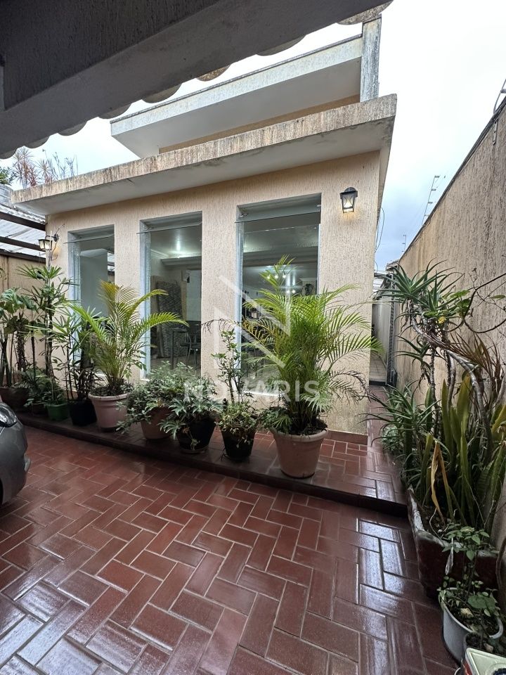 Casa Assobradada para Venda - SANTO AMARO JARDIM SANTO AMARO