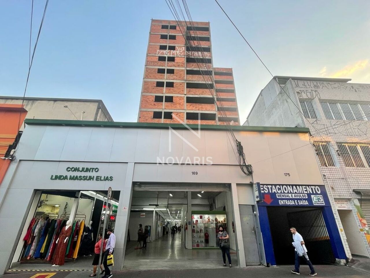 Conjunto Comercial para Venda - SANTO AMARO