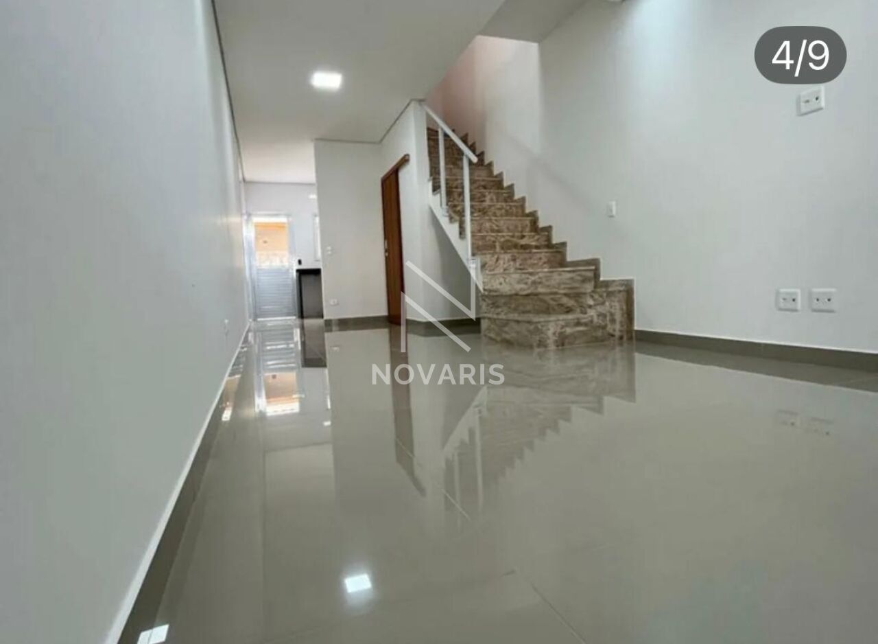 Casa Assobradada para Venda - JARDIM CATANDUVA