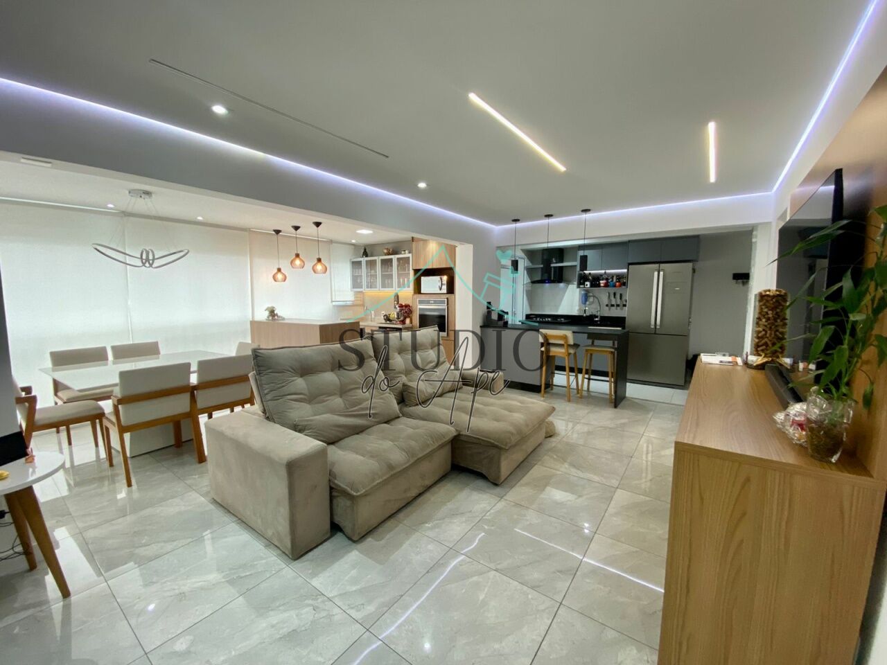 Apartamento para Venda - Vila Anastácio