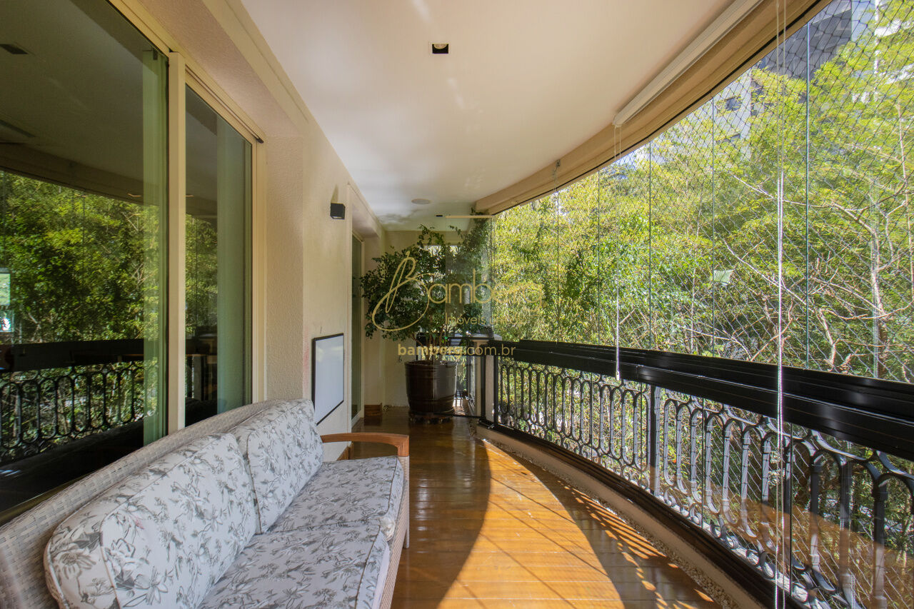 Apartamento no bairro Campo Belo - São Paulo