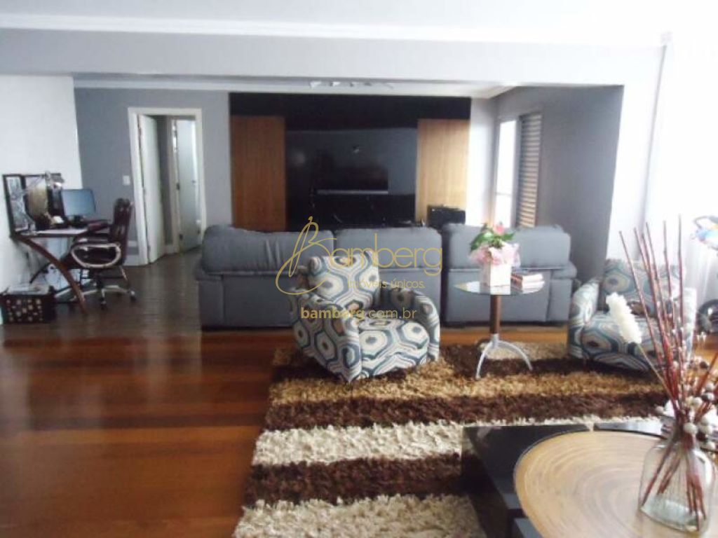 Apartamento no bairro Interlagos - São Paulo