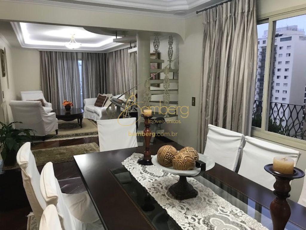 Apartamento no bairro Campo Belo - São Paulo