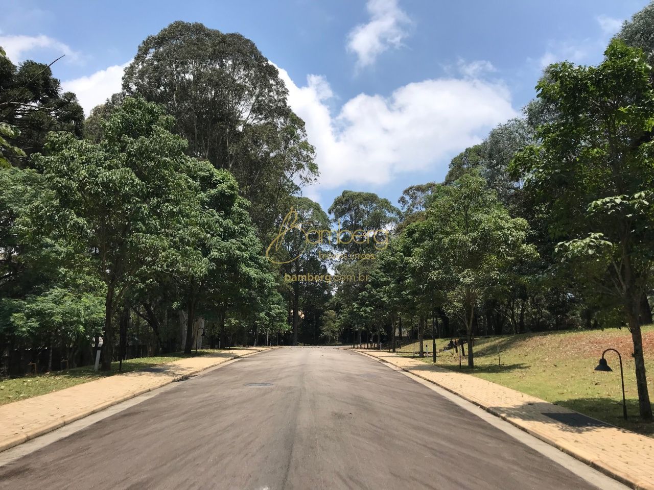 Terreno no bairro Alto da Boa Vista - São Paulo