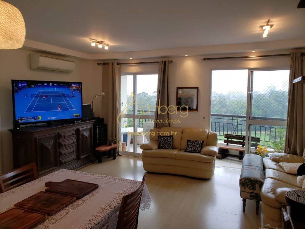 Apartamento no bairro Granja Julieta - São Paulo