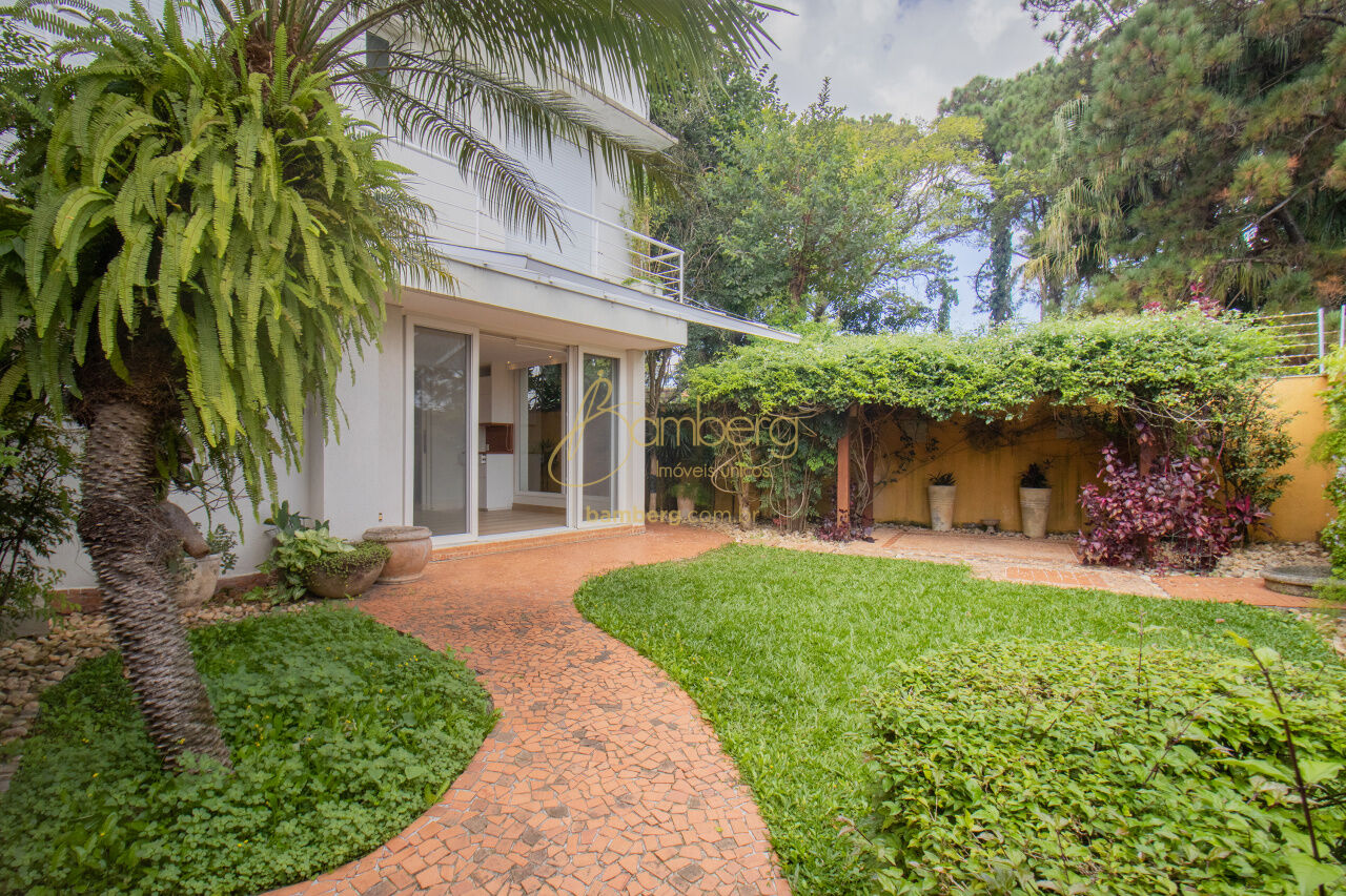 Casa no bairro Chácara Monte Alegre - São Paulo