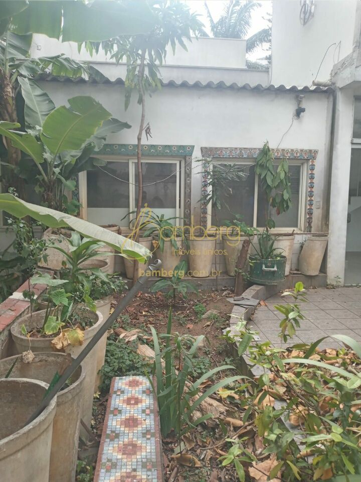 Casa no bairro Moema - São Paulo