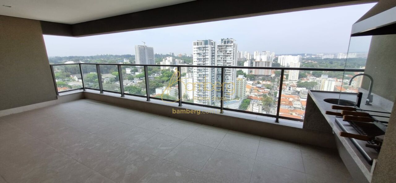 Apartamento no bairro Chácara Santo Antônio  - São Paulo