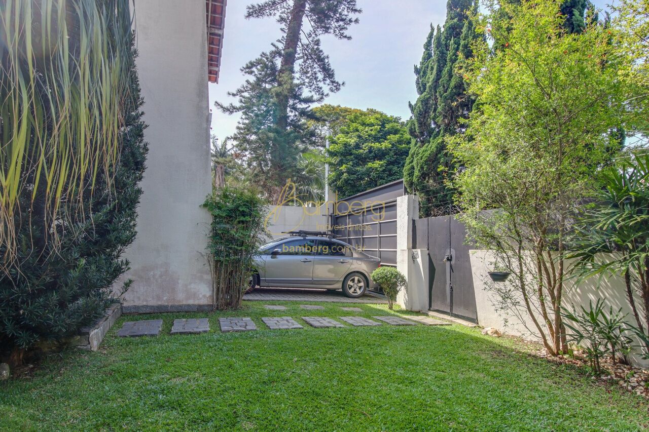 Casa no bairro Interlagos - São Paulo