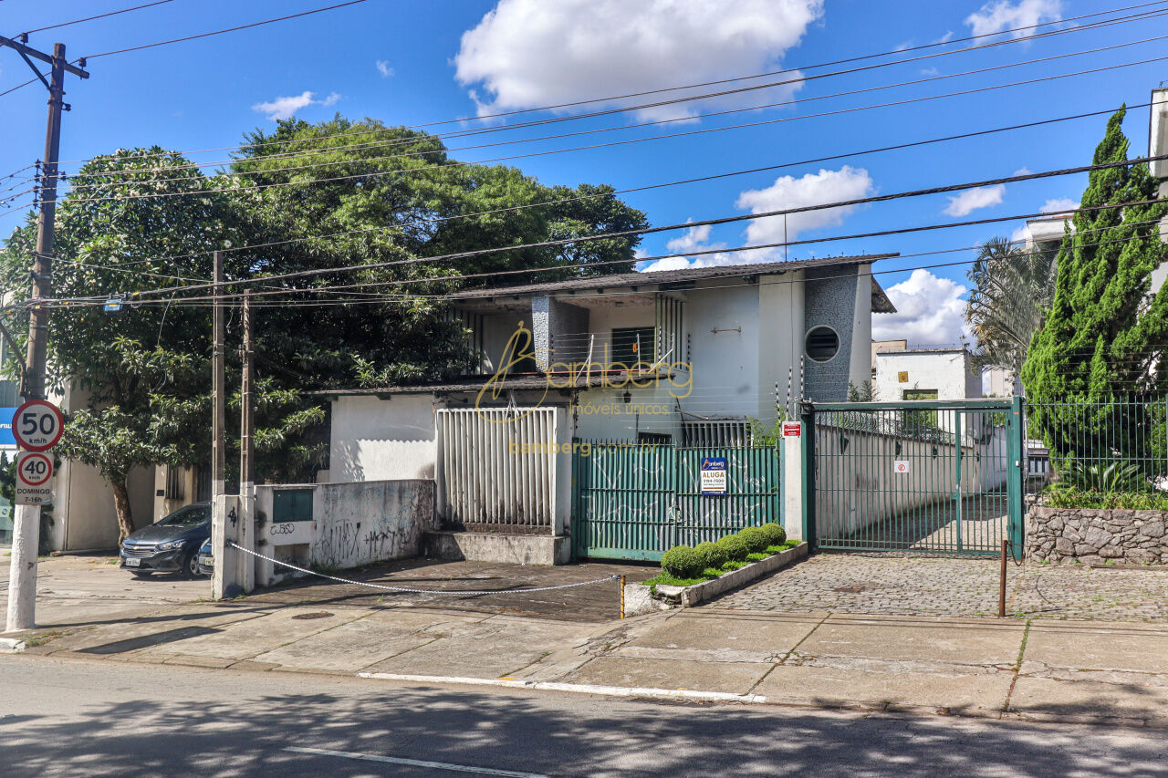Terreno no bairro Moema - São Paulo