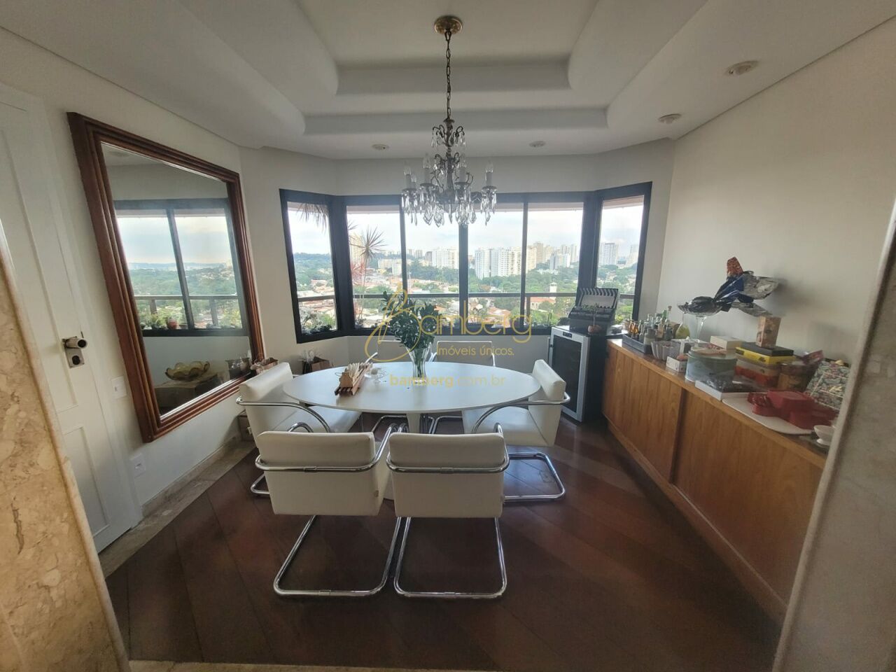 Apartamento no bairro Chácara Santo Antônio - São Paulo