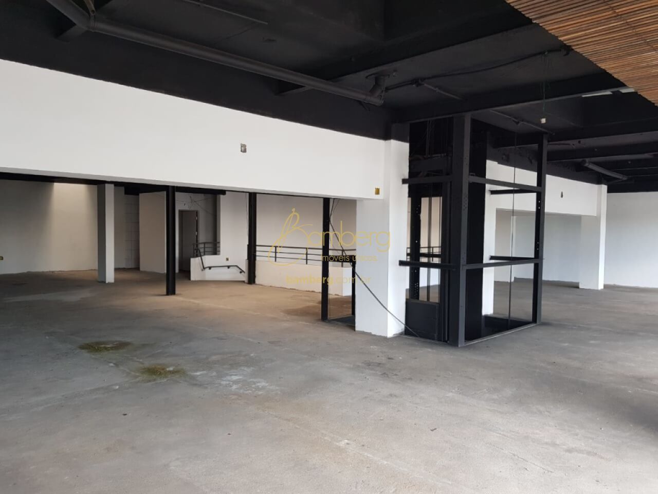 Comercial no bairro Moema - São Paulo