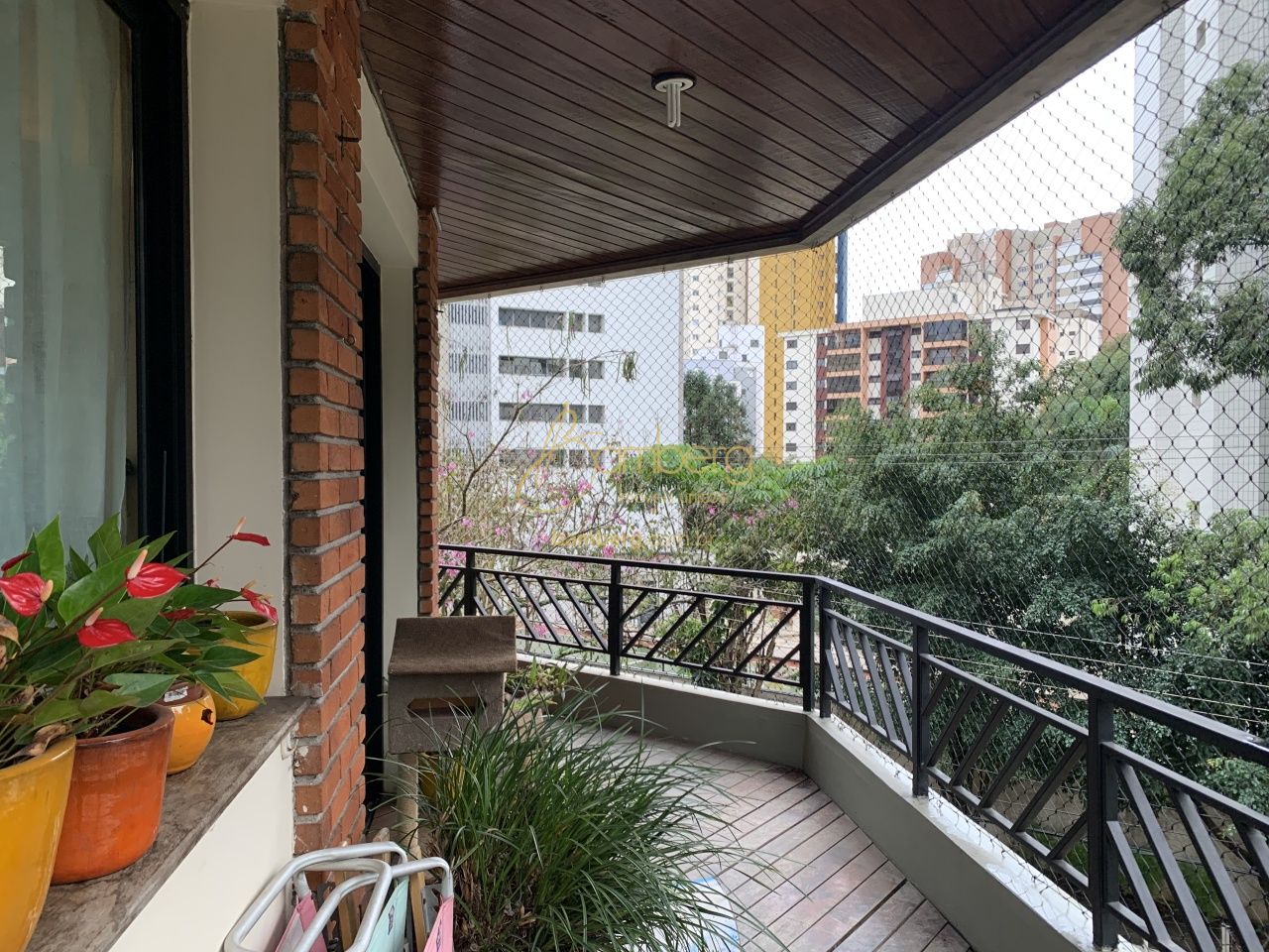 Apartamento no bairro Vila Suzana - São Paulo