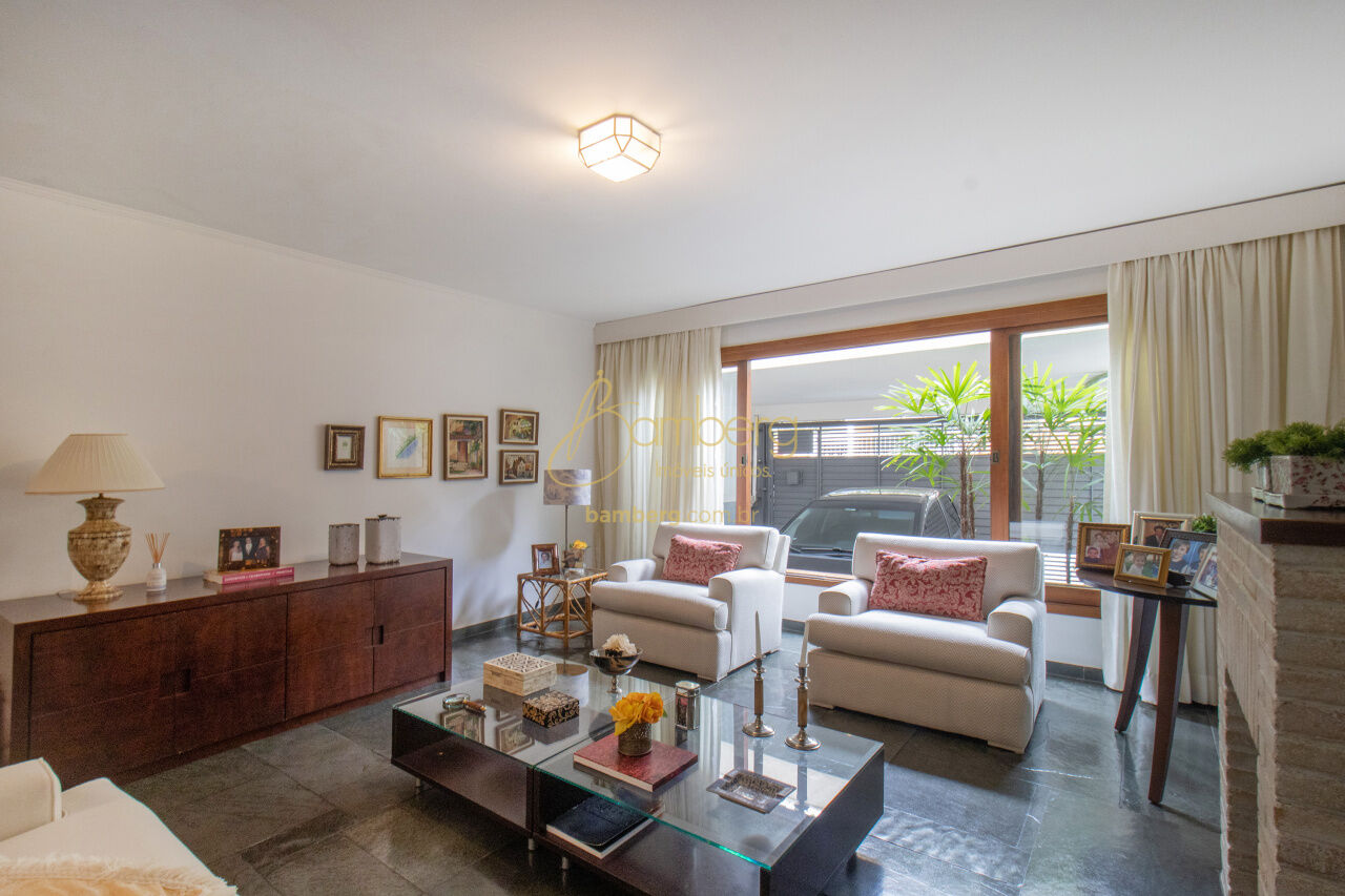 Casa no bairro Chácara Monte Alegre - São Paulo