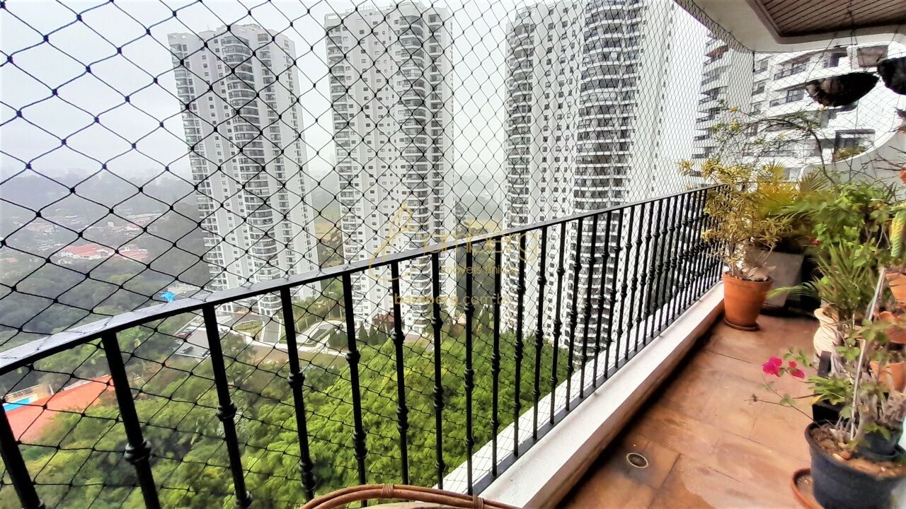 Apartamento no bairro Jardim Marajoara - São Paulo