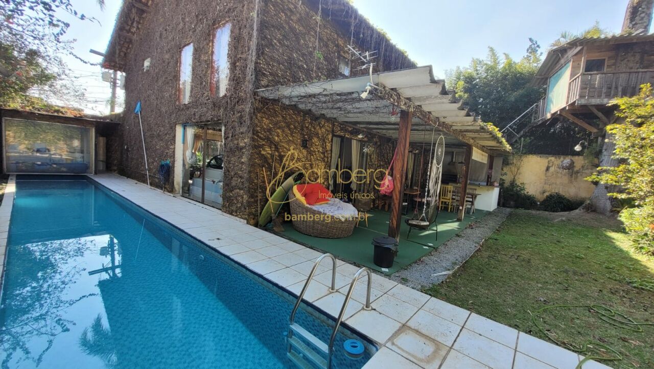 Casa no bairro Interlagos - São Paulo
