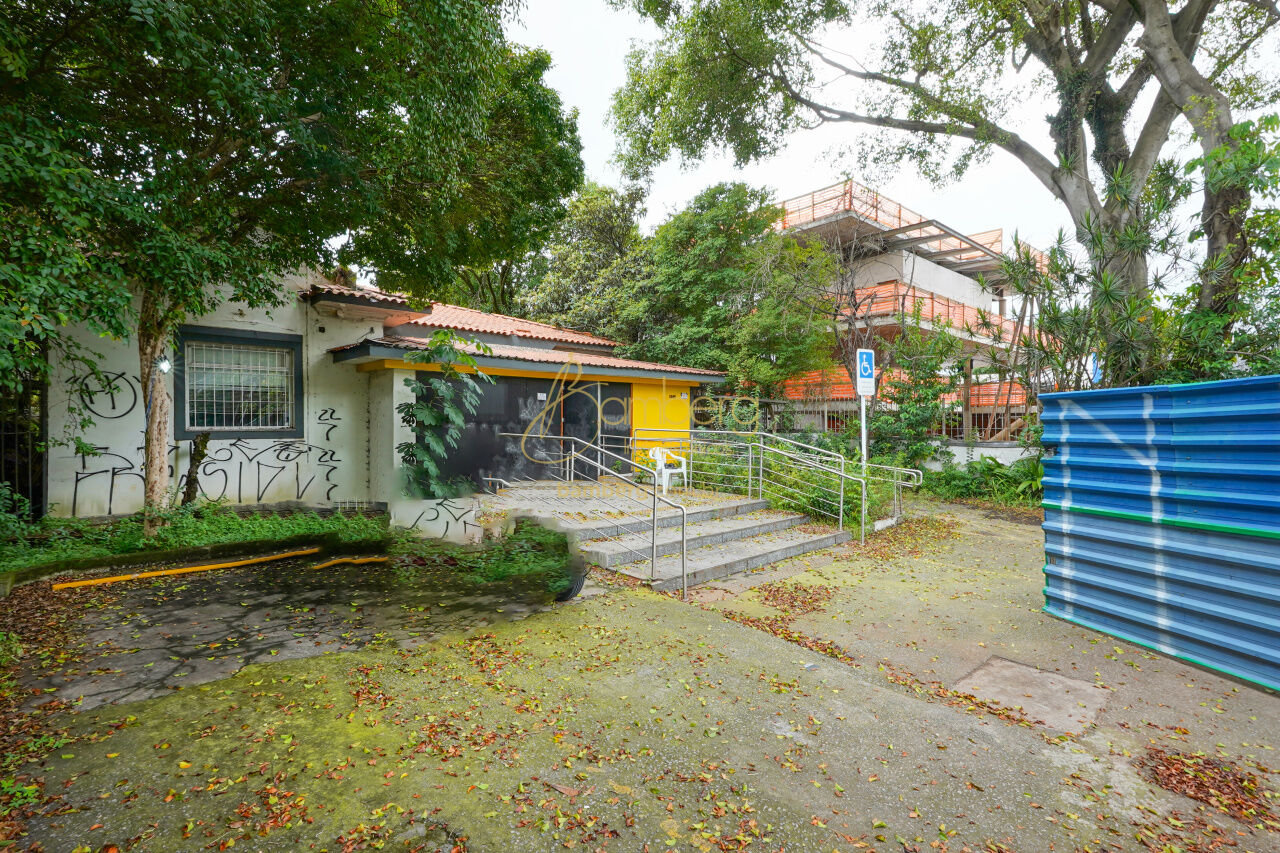 Comercial no bairro Cerqueira César - São Paulo