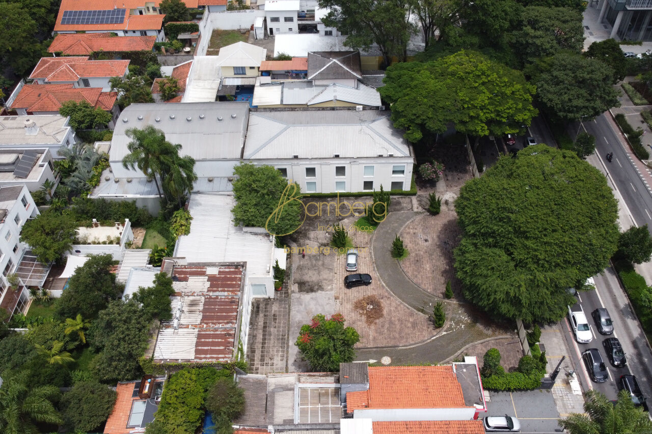 Comercial no bairro Cerqueira César - São Paulo