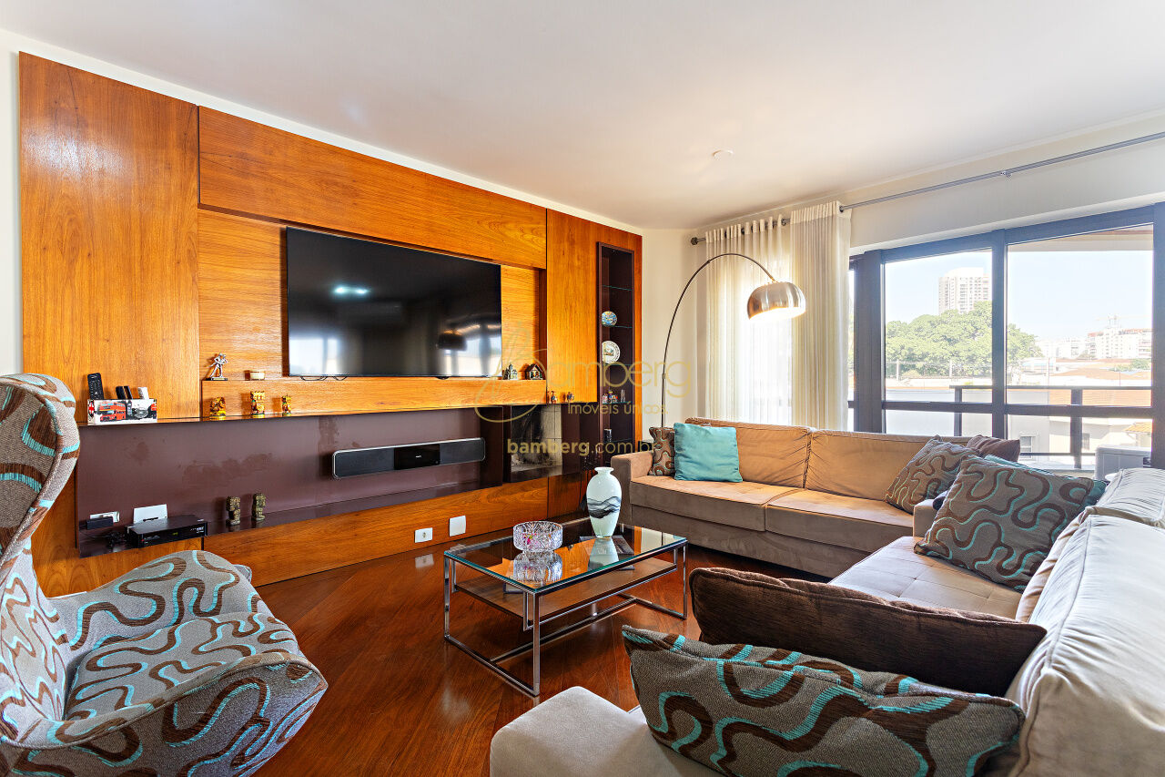 Apartamento no bairro Chácara Santo Antônio - São Paulo