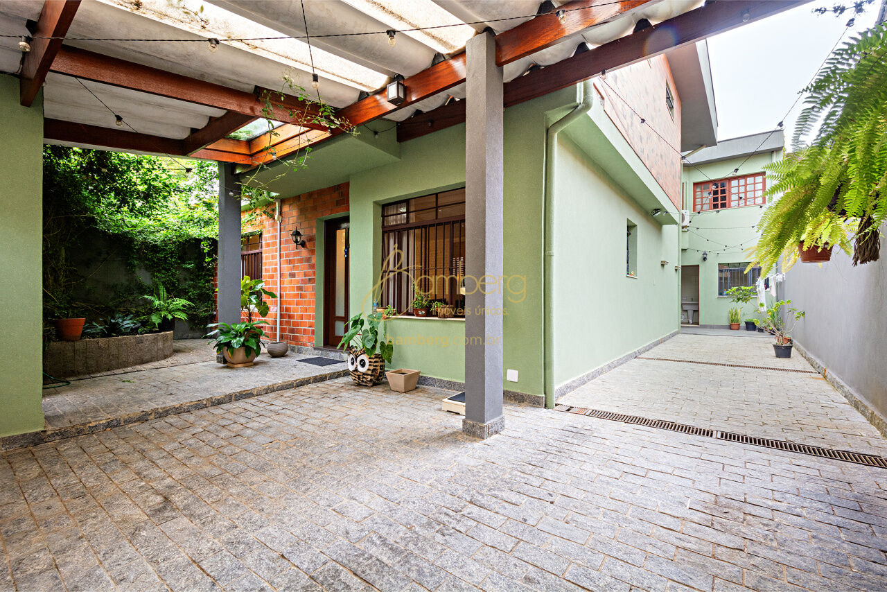 Casa no bairro Jardim Hípico - São Paulo