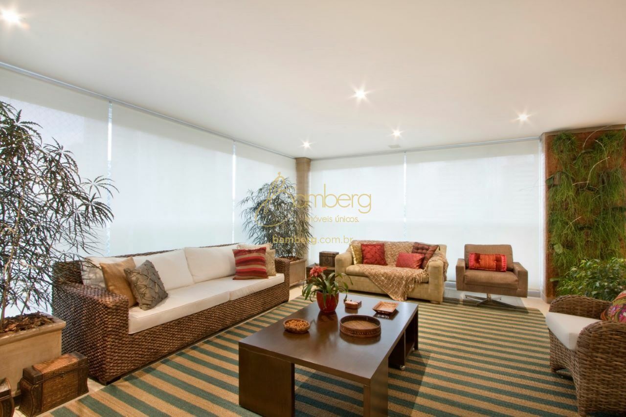 Apartamento no bairro Campo Belo - São Paulo