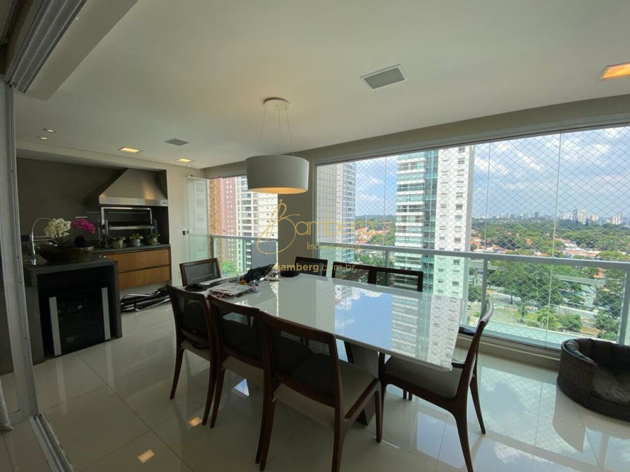 Apartamento no bairro Campo Belo - São Paulo