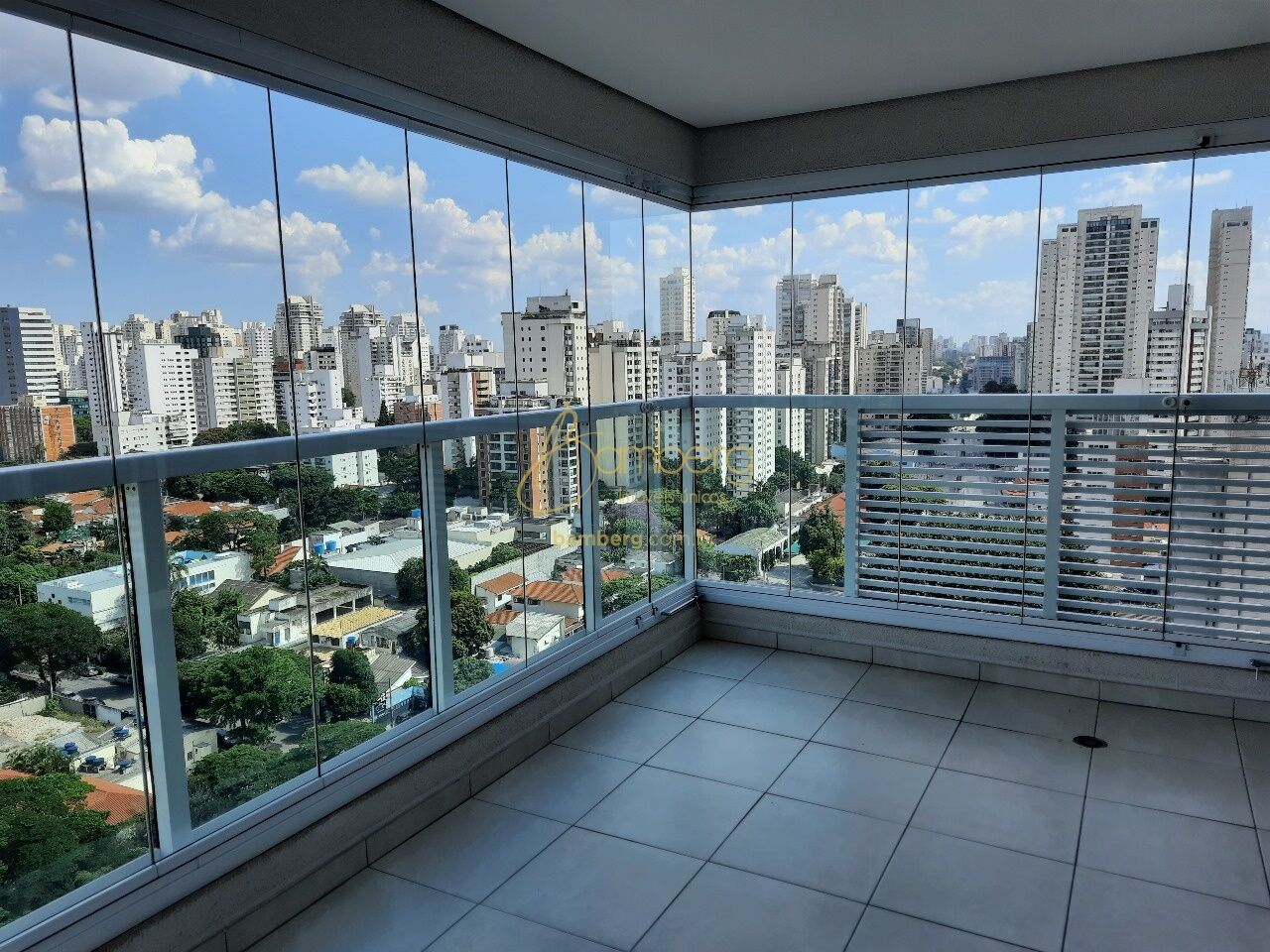 Apartamento no bairro Brooklin Paulista - São Paulo
