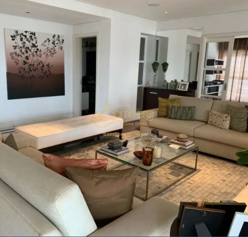 Apartamento no bairro Moema - São Paulo
