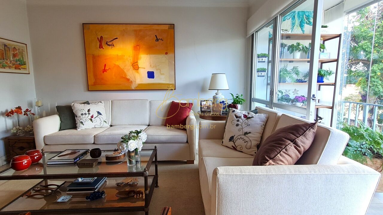 Apartamento no bairro Campo Belo - São Paulo