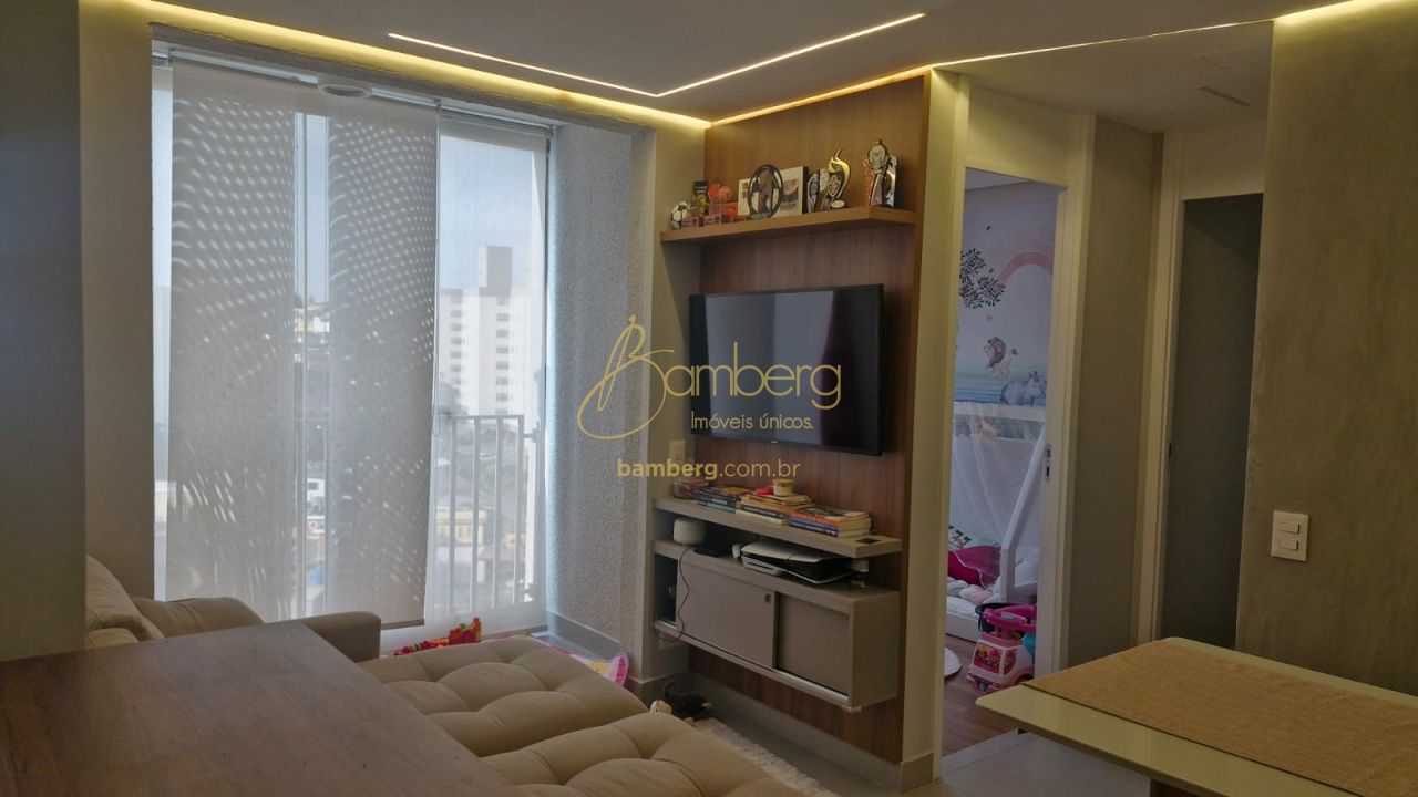 Apartamento no bairro Vila Constança - São Paulo