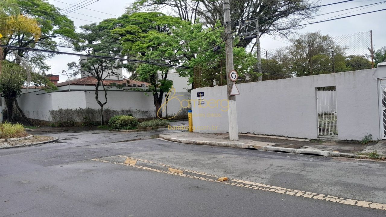 Terreno no bairro Alto da Boa Vista - São Paulo