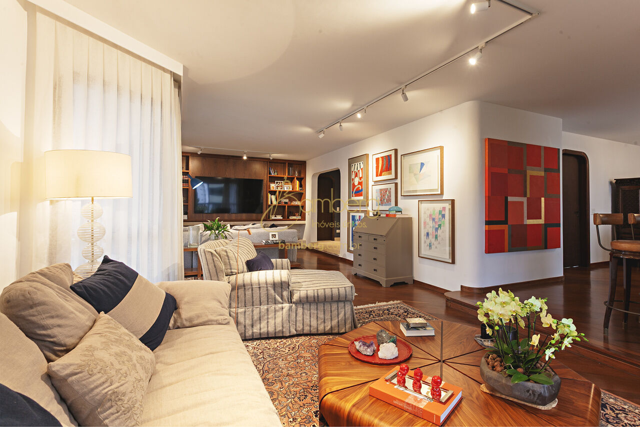 Apartamento no bairro Campo Belo - São Paulo