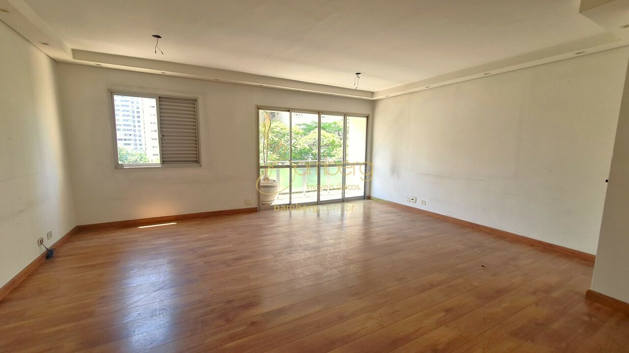 Apartamento no bairro Campo Belo - São Paulo