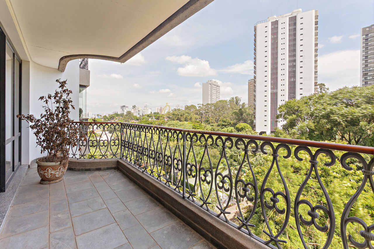 Apartamento no bairro Alto da Boa Vista - São Paulo