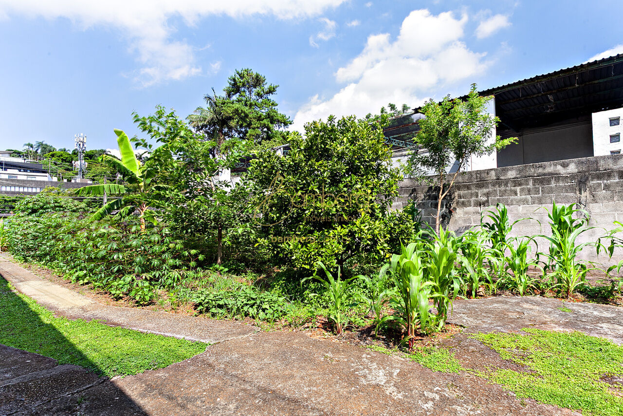 Terreno no bairro Jardim Cordeiro - São Paulo