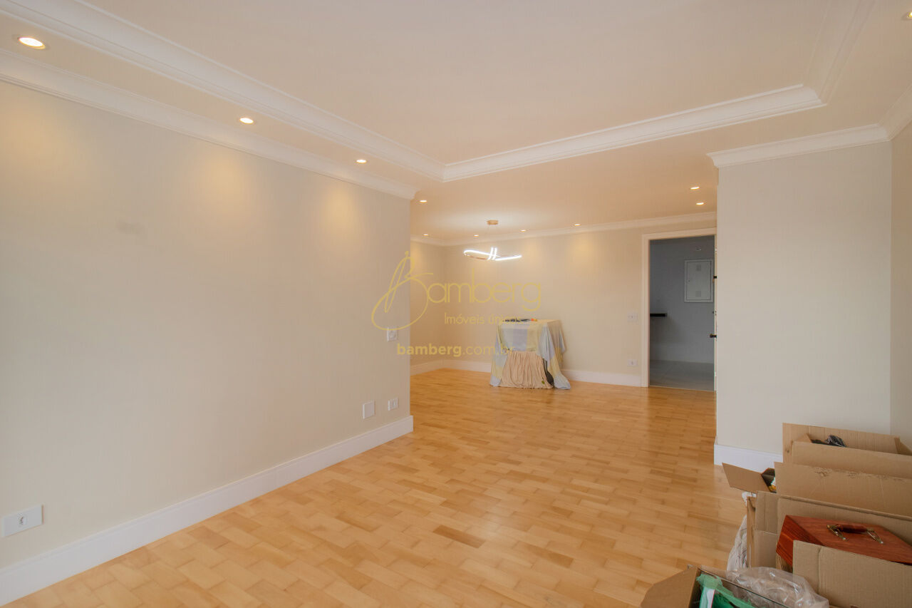 Apartamento no bairro Vila Sofia - São Paulo