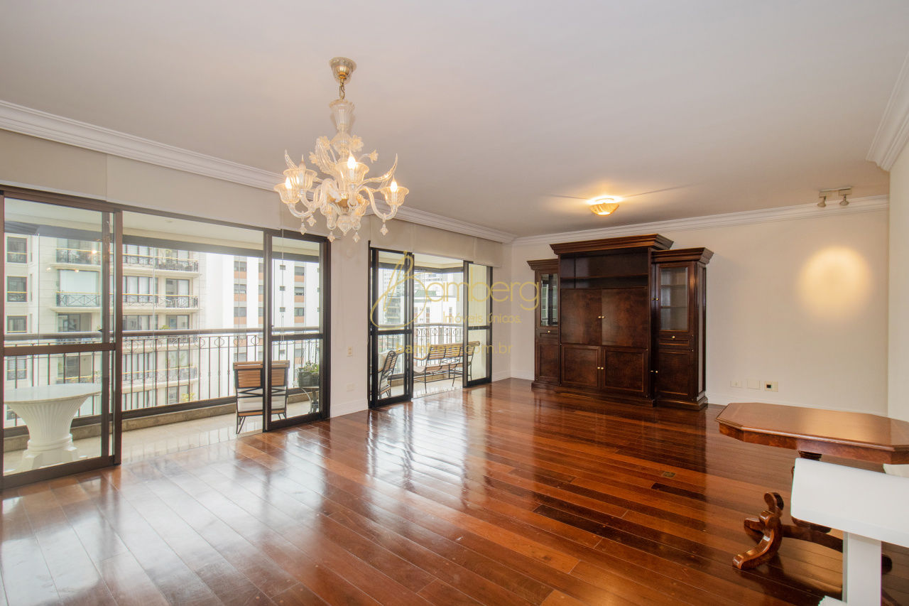 Apartamento no bairro Campo Belo - São Paulo