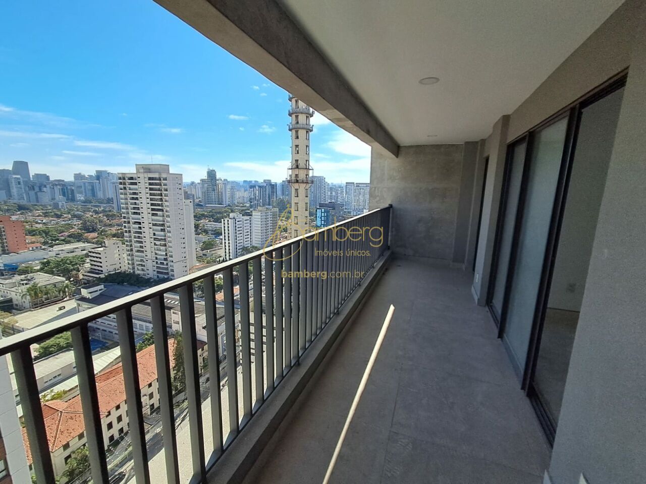 Apartamento no bairro Jardim das Acácias - São Paulo