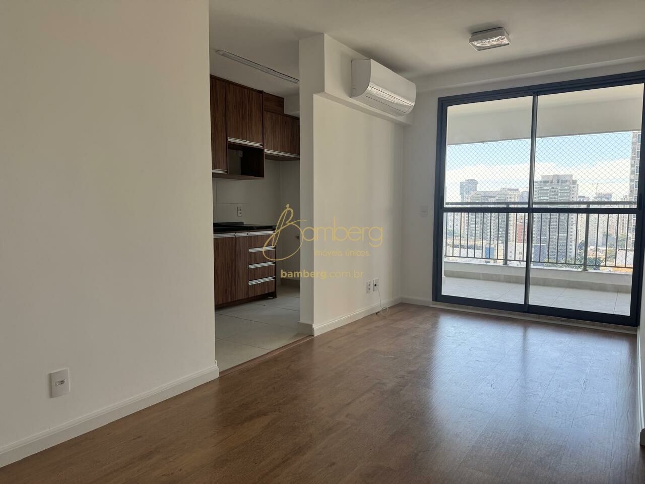 Apartamento no bairro Chácara Santo Antônio  - São Paulo
