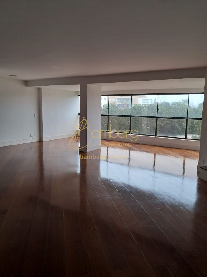 Apartamento no bairro Granja Julieta - São Paulo