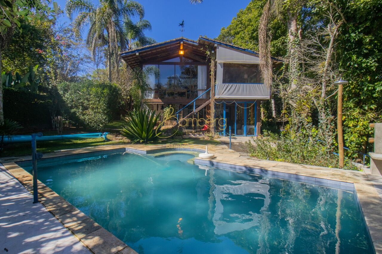 Casa no bairro Itaquaciara - Itapecerica da Serra
