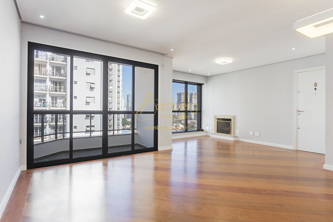 Apartamento no bairro Brooklin Paulista - São Paulo