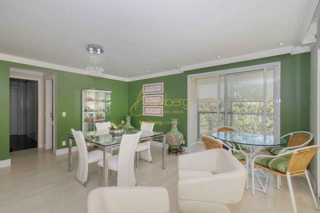 Apartamento no bairro Chácara Santo Antônio  - São Paulo