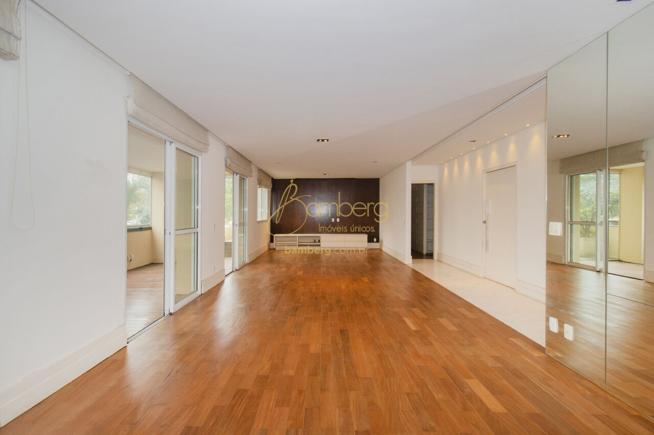 Apartamento no bairro Campo Belo - São Paulo