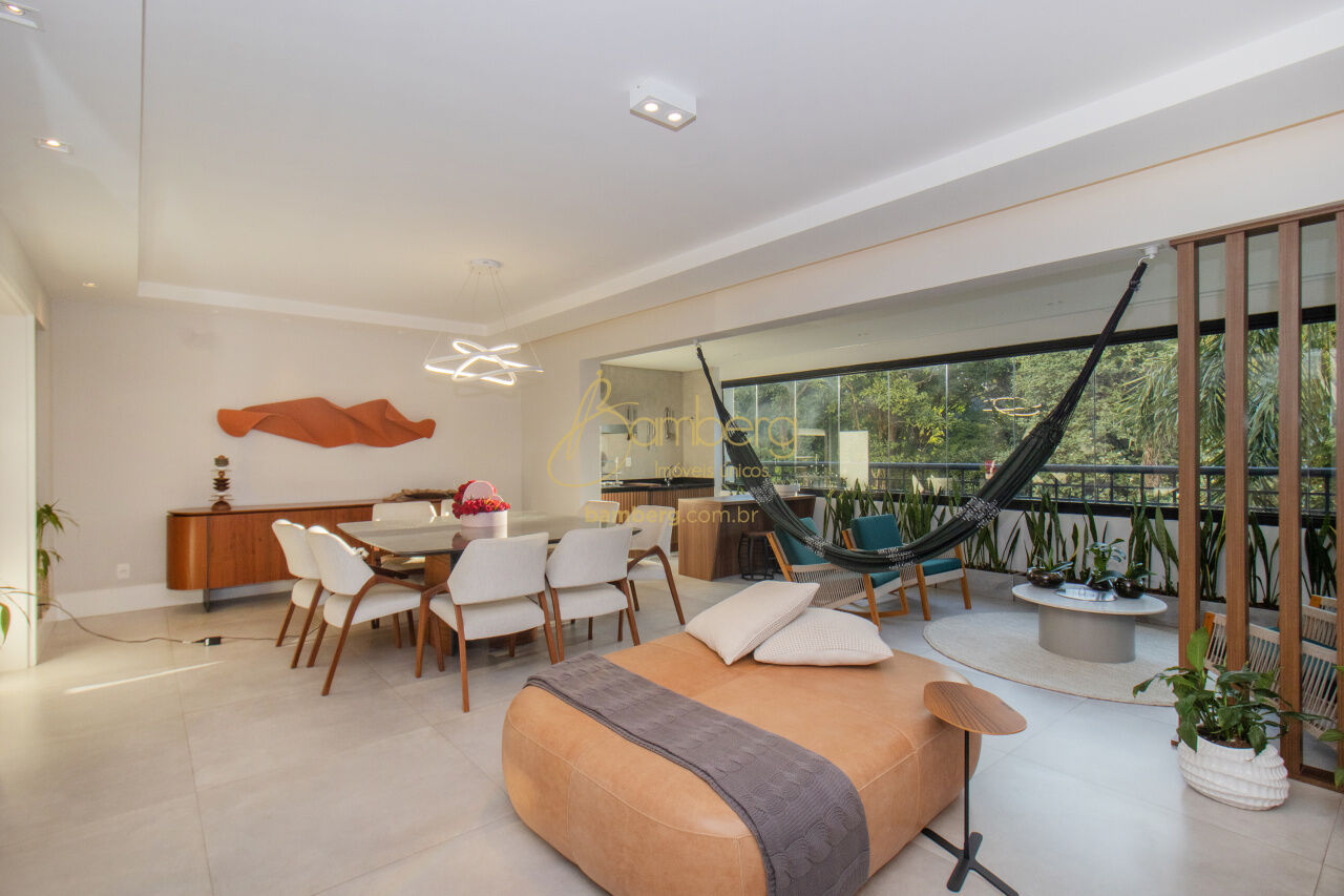 Apartamento no bairro Granja Julieta - São Paulo